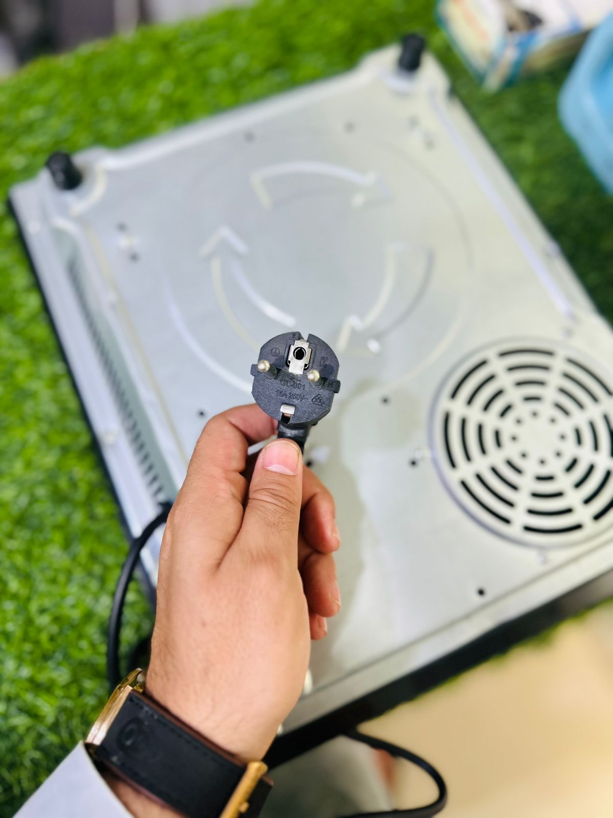 Silver Crest Digital Infrared Cooker with timer, Led Display and Touch Control 2200Watt